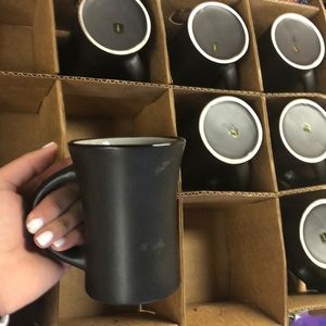 Black mugs
